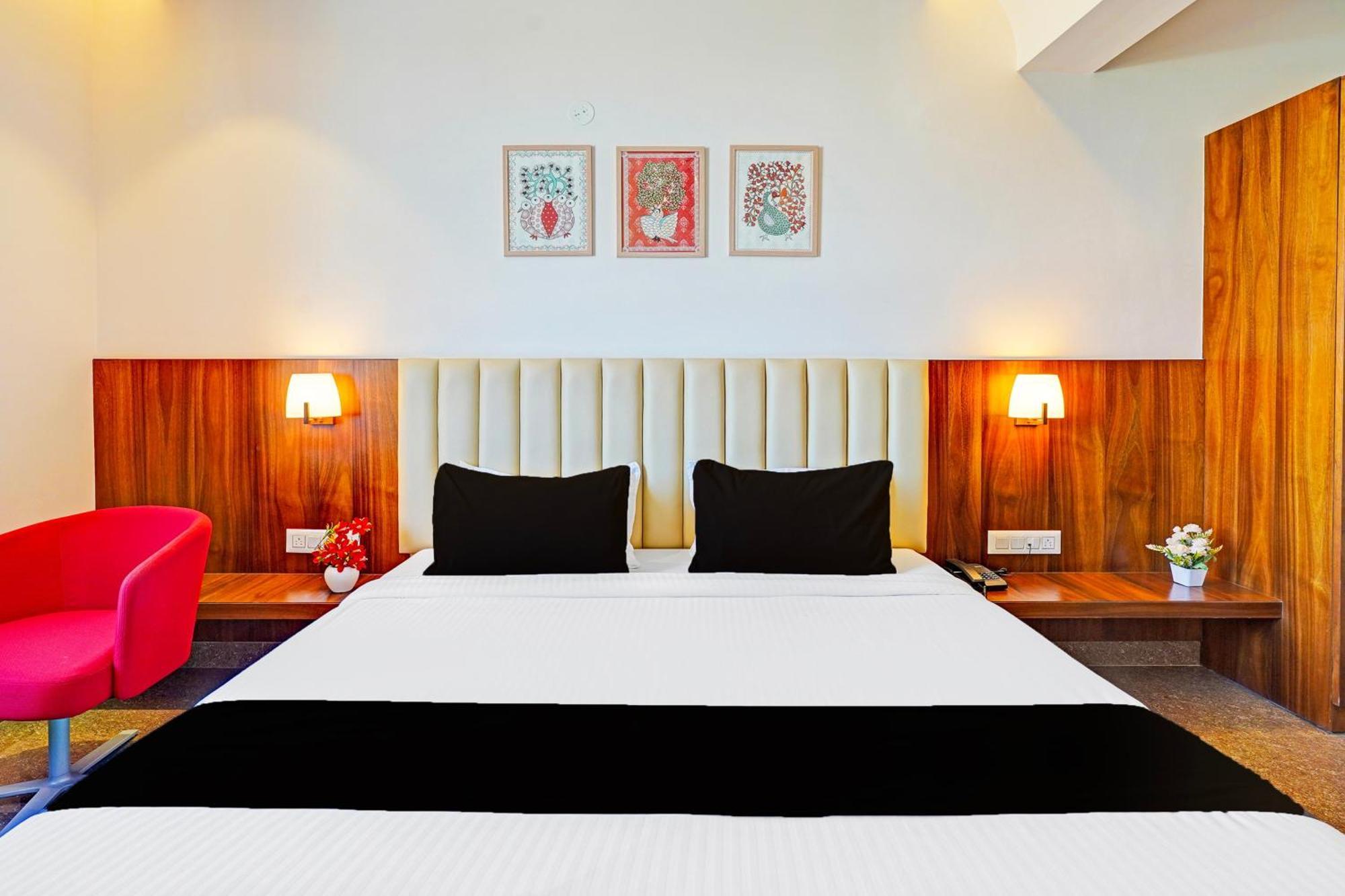Super Townhouse Oak Electronic City Formerly Hotel Trubell Kammasandra Ngoại thất bức ảnh